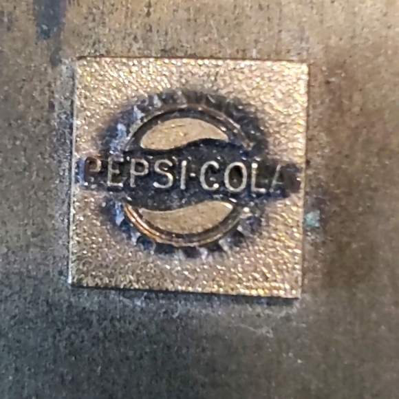 VINTAGE GOLD COMPACT POWDER CASE Pepsi Cola Logo - Picture 3 of 8